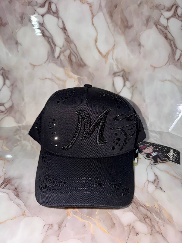 31 Hats x El Mago Total Black